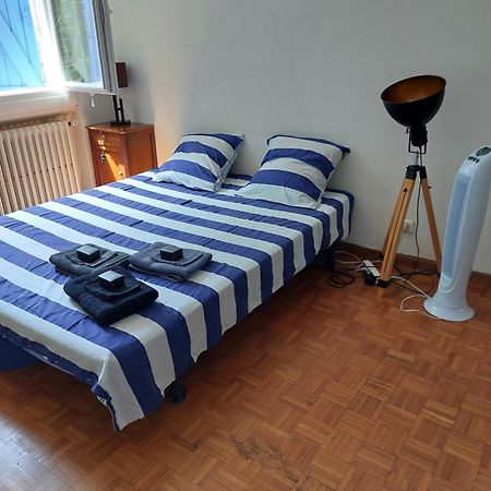 Chambre Dans Villa Marsilia Exterior foto