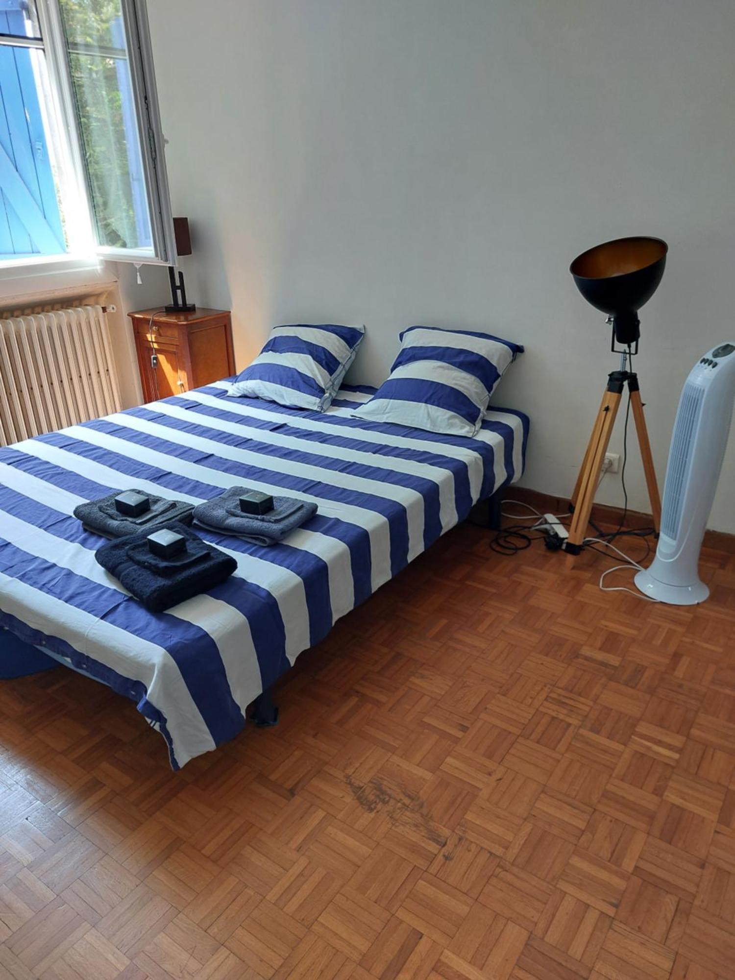 Chambre Dans Villa Marsilia Exterior foto